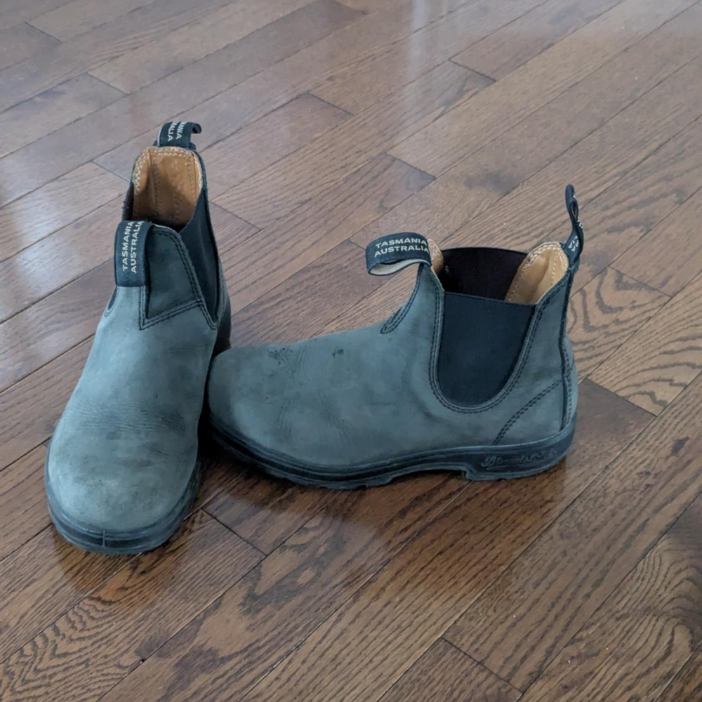 Kids Blundstone Boots Sz 3